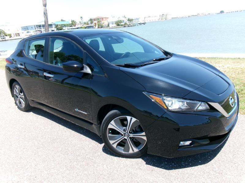 Nissan Leaf SV 2018