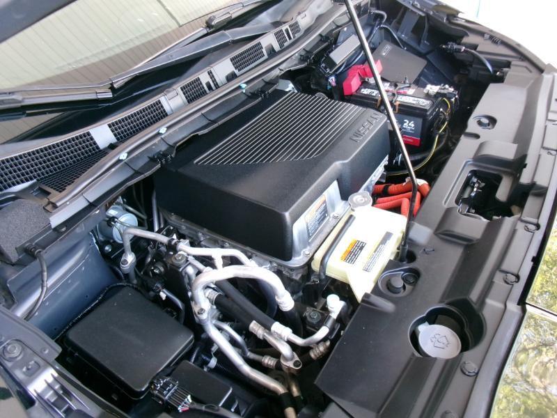 Nissan Leaf SV 2018