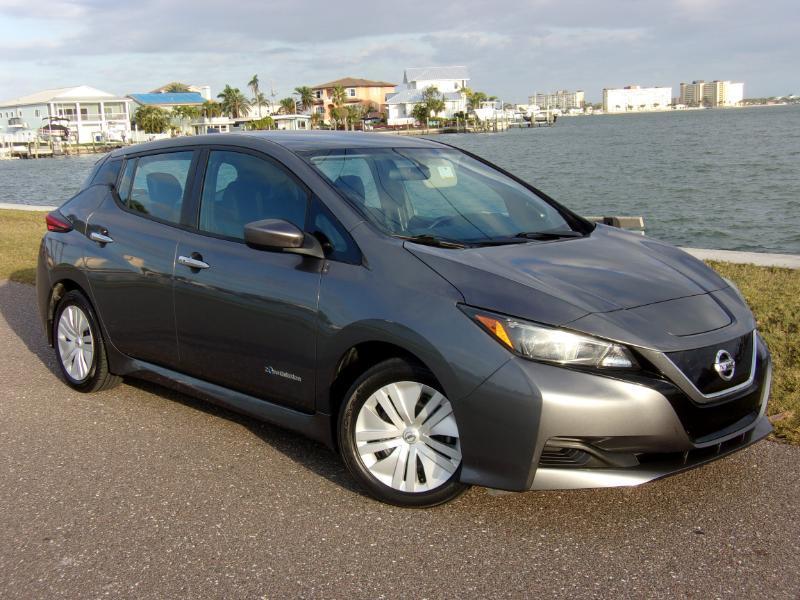 Nissan Leaf S 2022