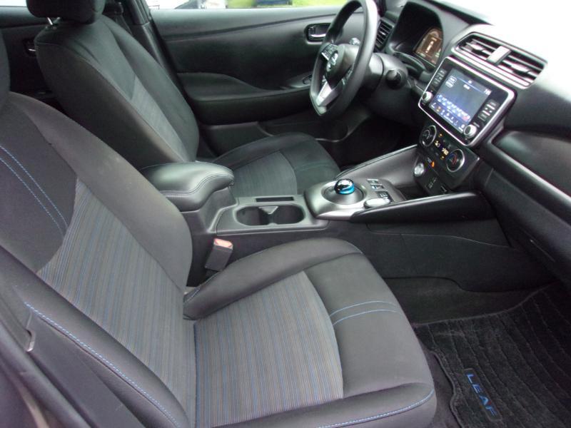 2022 Nissan LEAF S - Photo 30