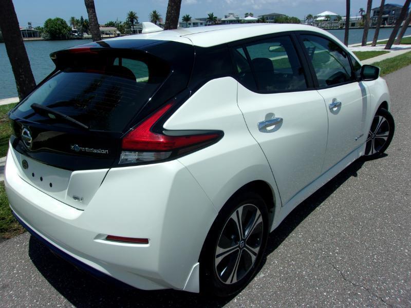 Nissan Leaf SV 2018