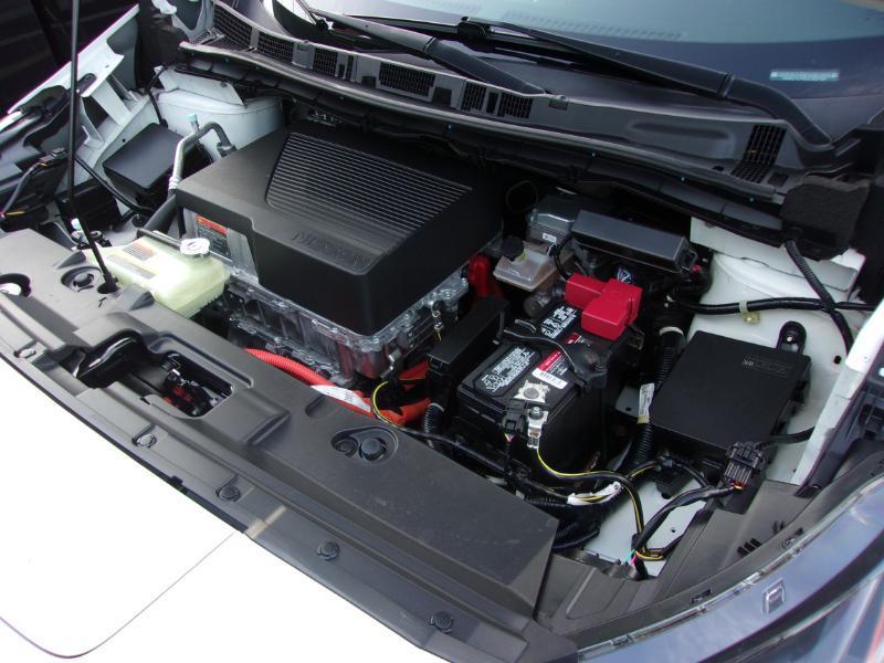 Nissan Leaf SV 2018