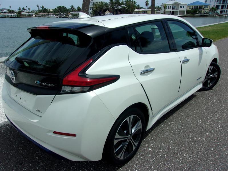 Nissan Leaf SL 2018