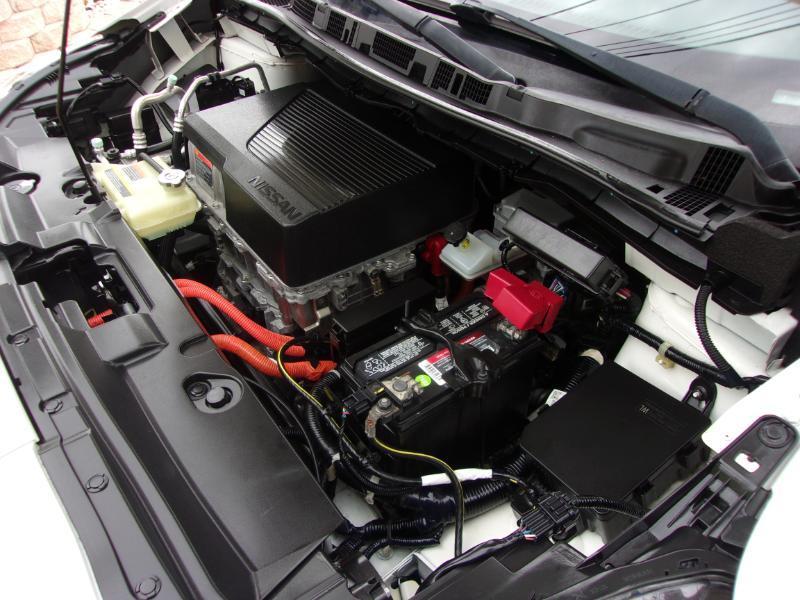 Nissan Leaf SL 2018
