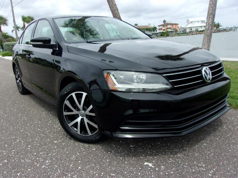Volkswagen Jetta 1.4T SE Manual 2017