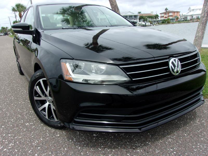 Volkswagen Jetta 1.4T SE Manual 2017
