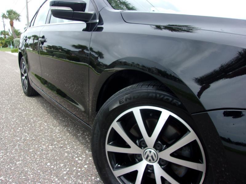 Volkswagen Jetta 1.4T SE Manual 2017