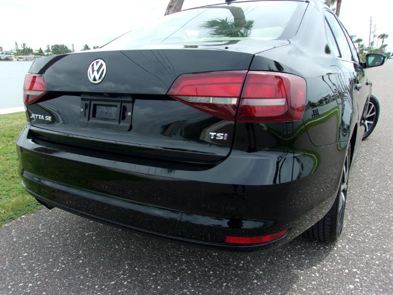 Volkswagen Jetta 1.4T SE Manual 2017