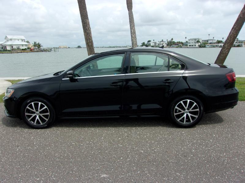Volkswagen Jetta 1.4T SE Manual 2017