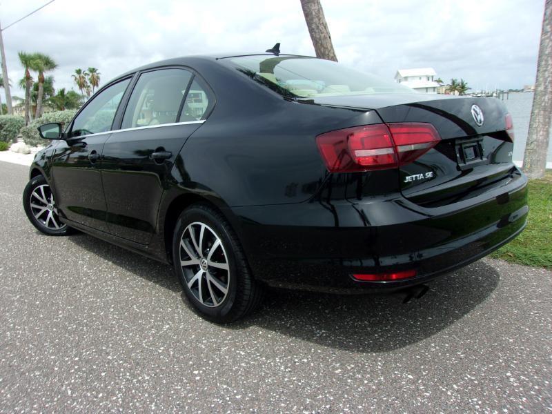 Volkswagen Jetta 1.4T SE Manual 2017