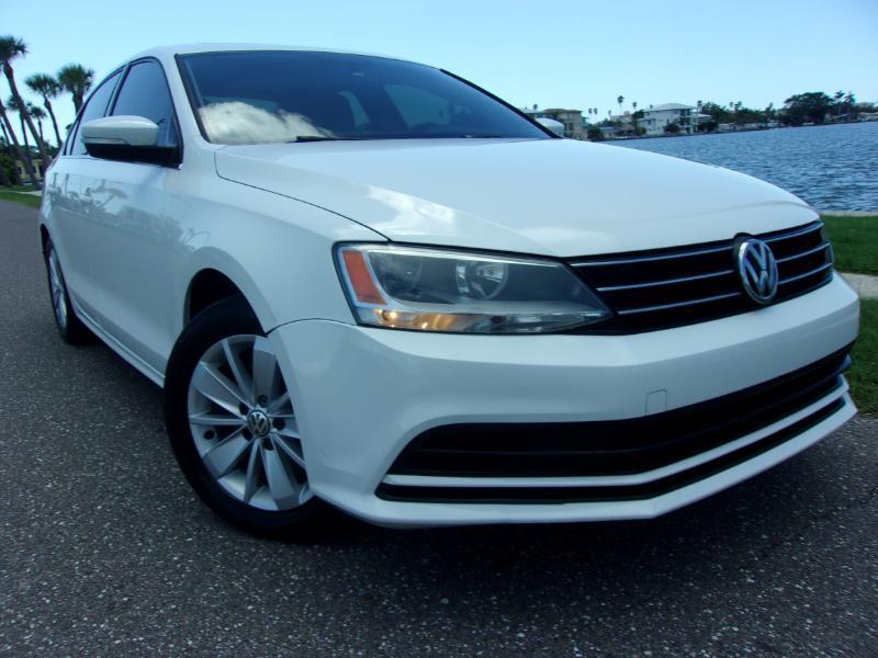 Volkswagen Jetta SE 2015