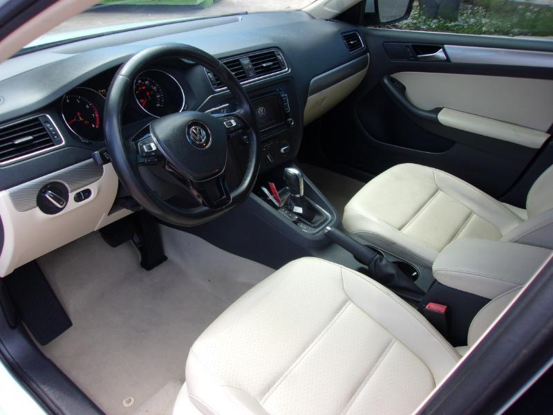 Volkswagen Jetta SE 2015