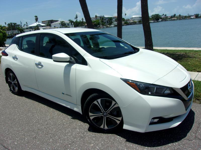 Nissan Leaf SV 2018