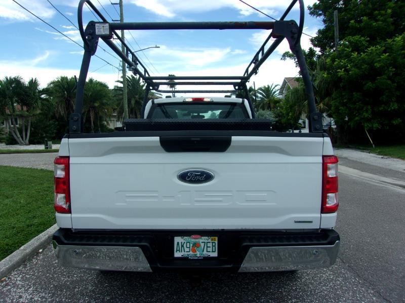 Ford F-150 XL 2WD Reg Cab 8' Box 2023