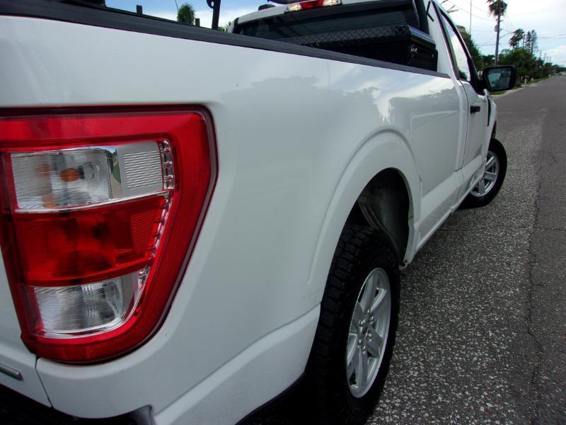 Ford F-150 XL 2WD Reg Cab 8' Box 2023