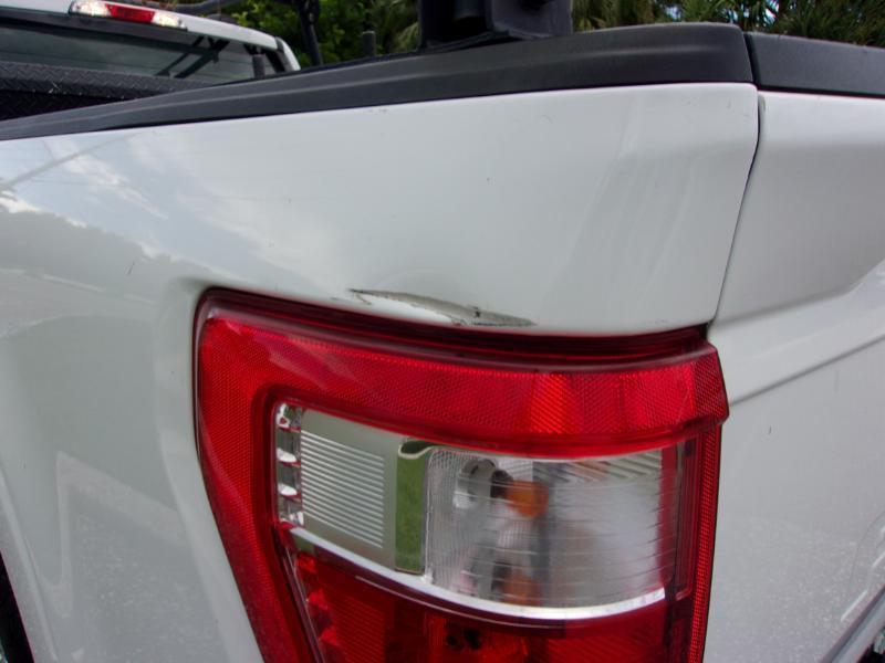 Ford F-150 XL 2WD Reg Cab 8' Box 2023