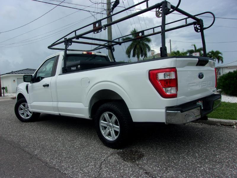 Ford F-150 XL 2WD Reg Cab 8' Box 2023