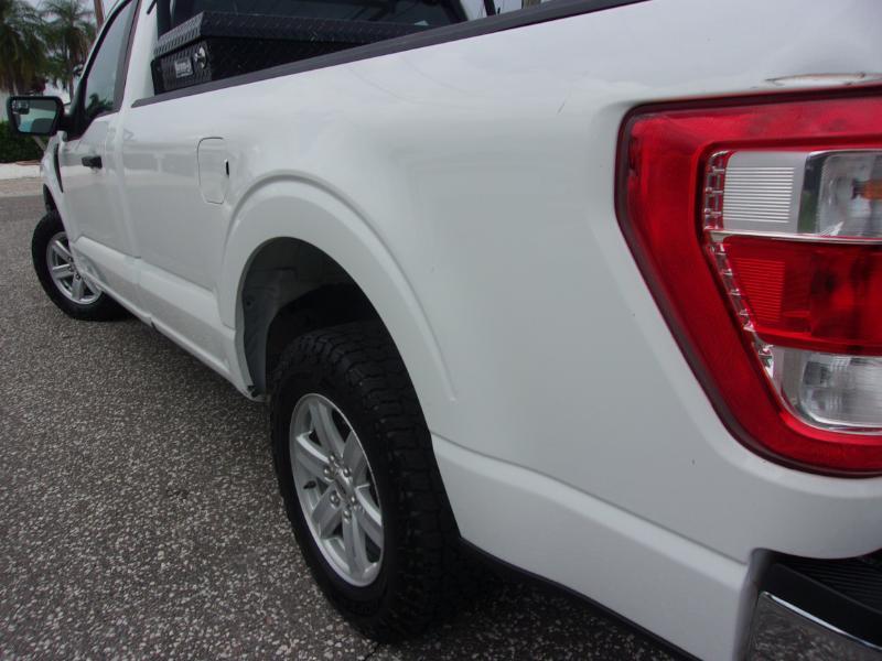 Ford F-150 XL 2WD Reg Cab 8' Box 2023