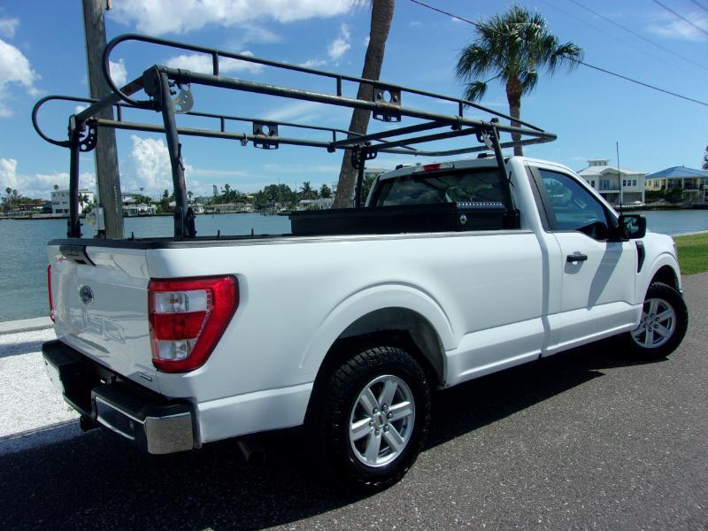 Ford F-150 XL 2WD Reg Cab 8' Box 2023