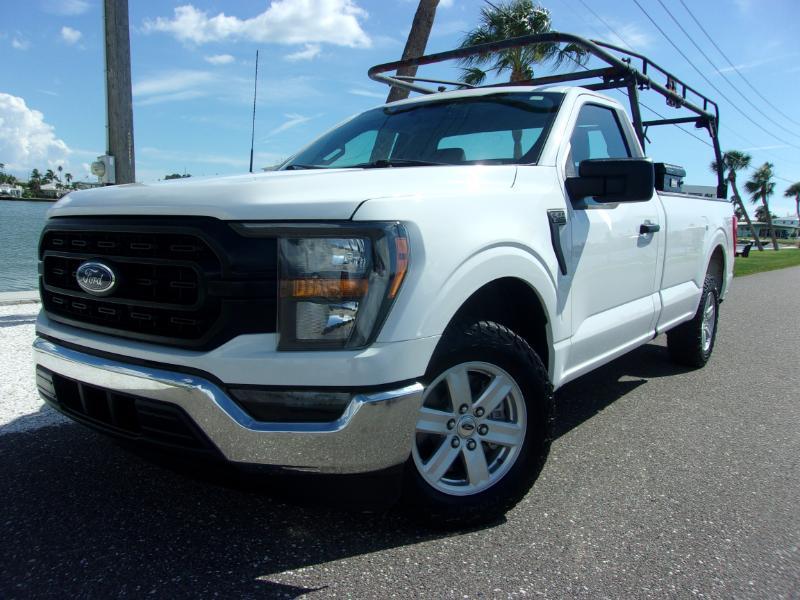 Ford F-150 XL 2WD Reg Cab 8' Box 2023