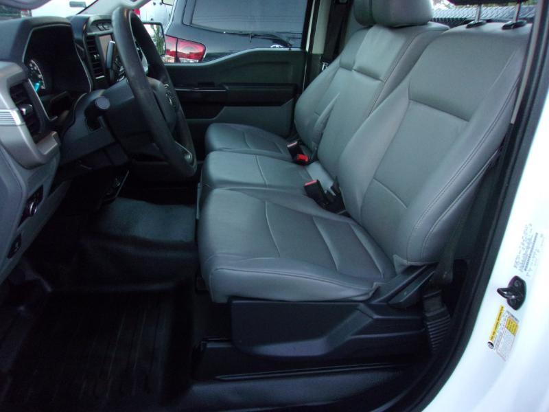 Ford F-150 XL 2WD Reg Cab 8' Box 2023
