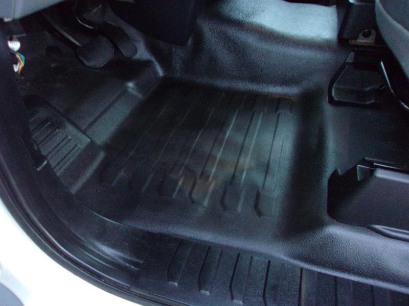 Ford F-150 XL 2WD Reg Cab 8' Box 2023