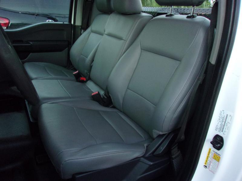 Ford F-150 XL 2WD Reg Cab 8' Box 2023