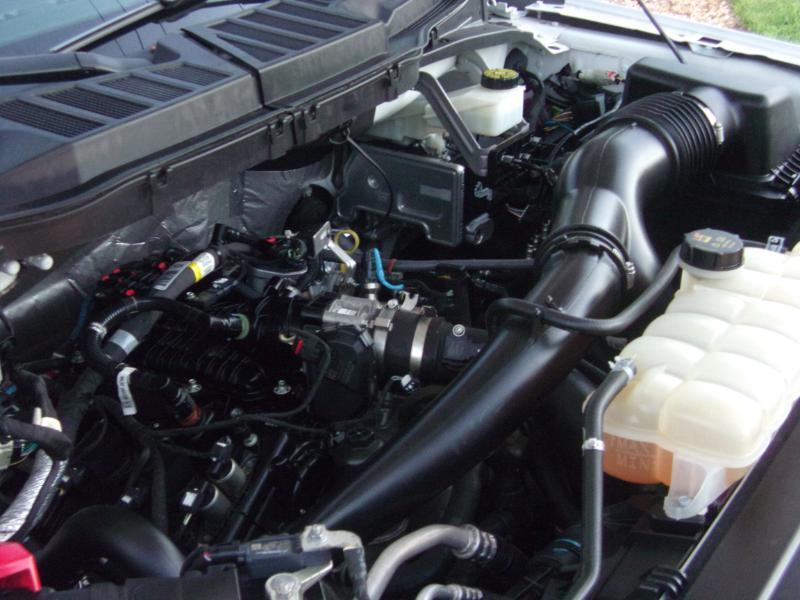 Ford F-150 XL 2WD Reg Cab 8' Box 2023