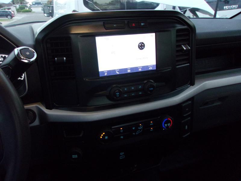 Ford F-150 XL 2WD Reg Cab 8' Box 2023