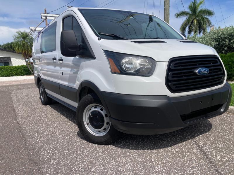 Ford Transit 150 Van Low Roof w/Sliding Pass. 130-in. WB 2019