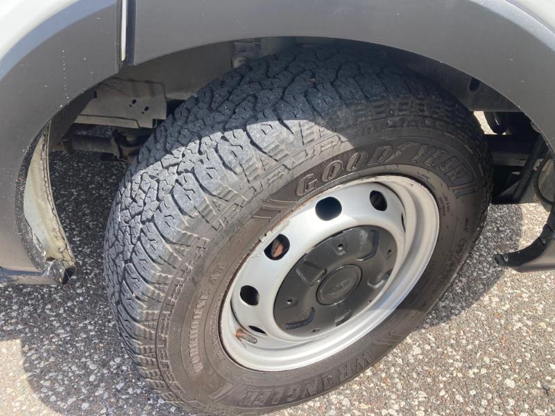Ford Transit 150 Van Low Roof w/Sliding Pass. 130-in. WB 2019