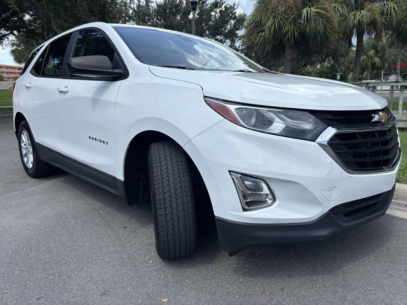 Chevrolet Equinox LS 2WD 2020