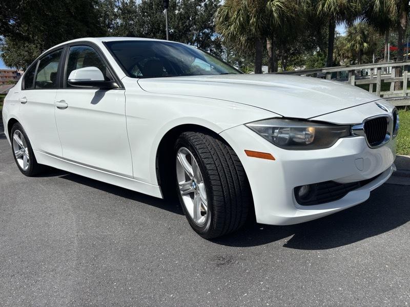 BMW 3-Series 320i Sedan 2015