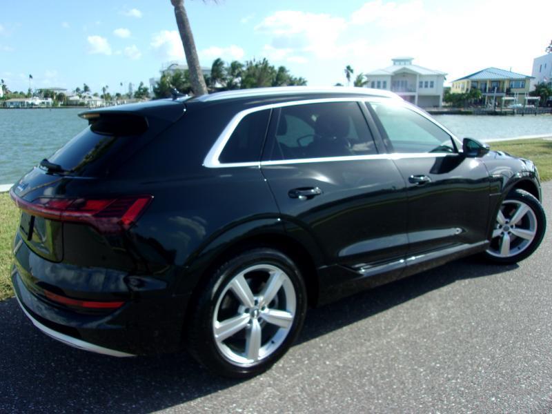 Audi E-Tron Prestige quattro 2019