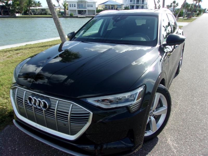Audi E-Tron Prestige quattro 2019