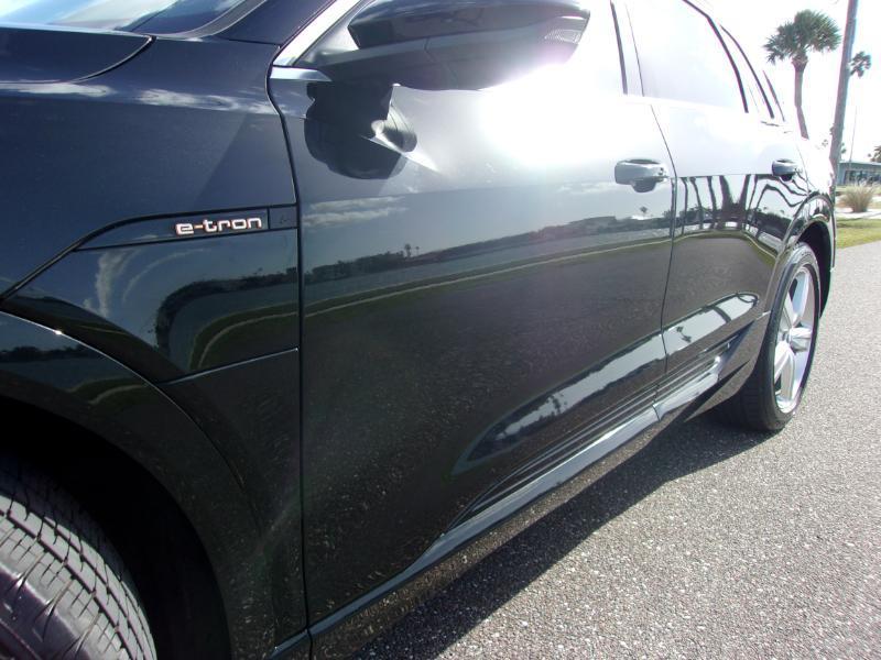 Audi E-Tron Prestige quattro 2019