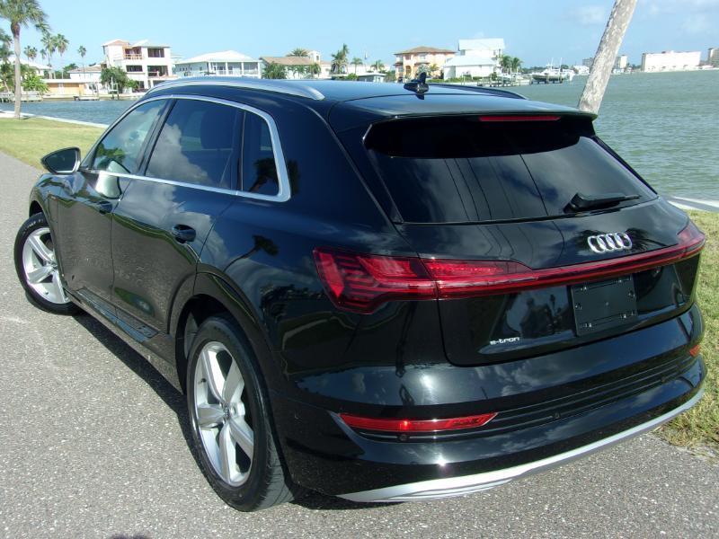 Audi E-Tron Prestige quattro 2019