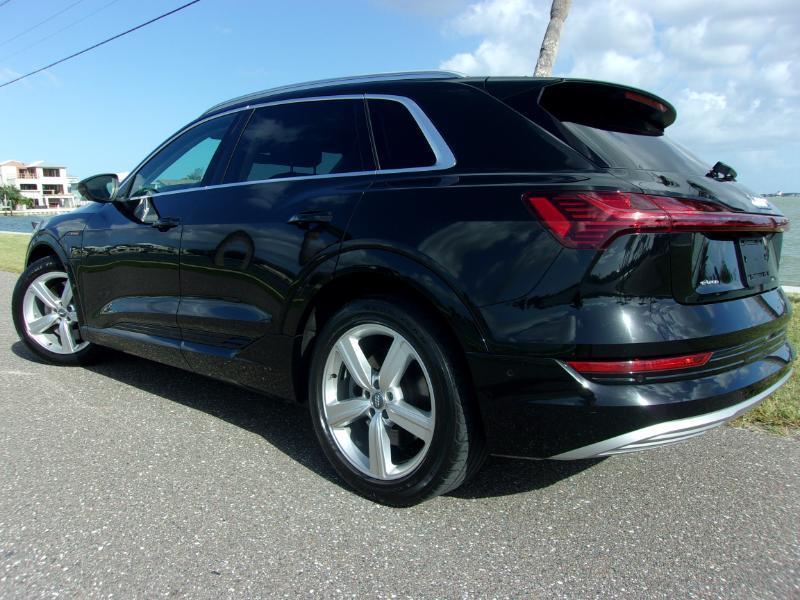 Audi E-Tron Prestige quattro 2019