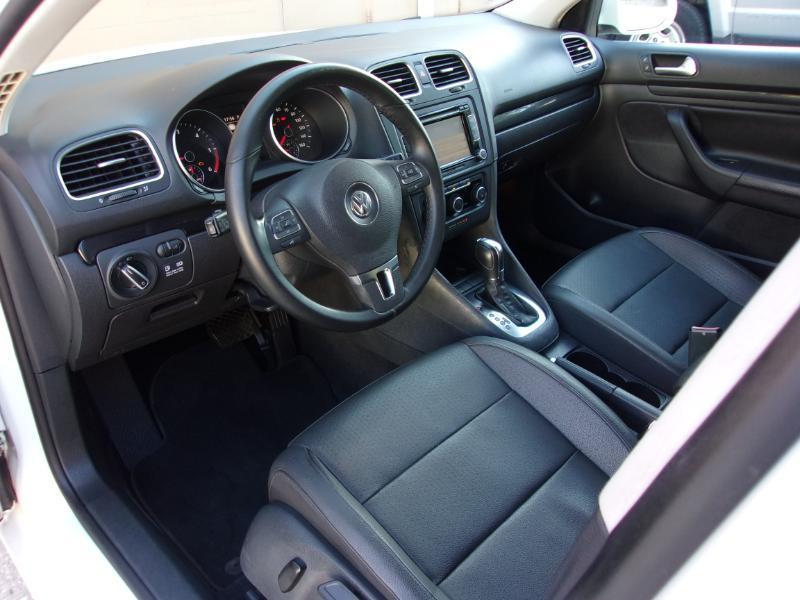 Volkswagen Jetta SportWagen 2.0L TDI 2013