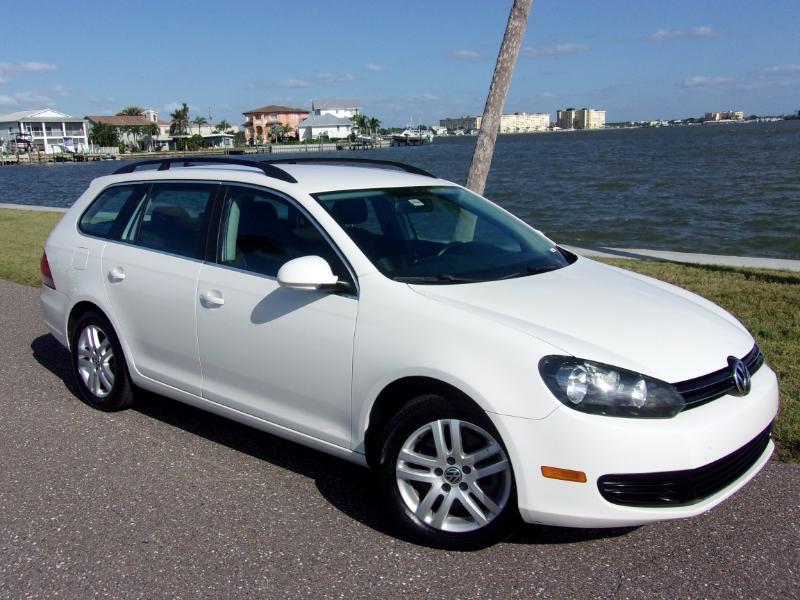 Volkswagen Jetta SportWagen 2.0L TDI 2013