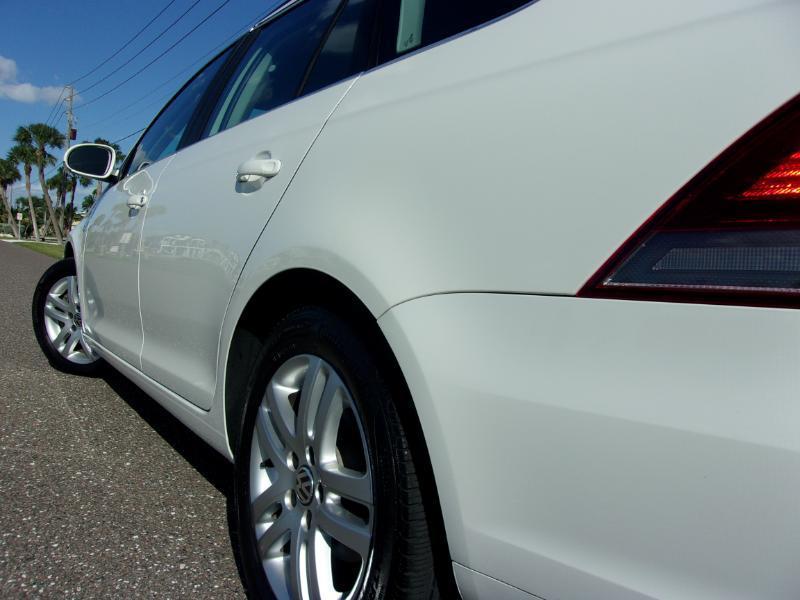 Volkswagen Jetta SportWagen 2.0L TDI 2013