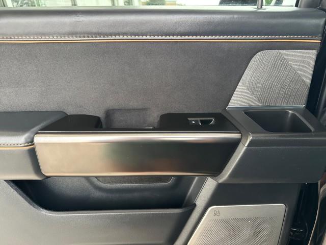 2022 Ford F-150 Platinum photo 6