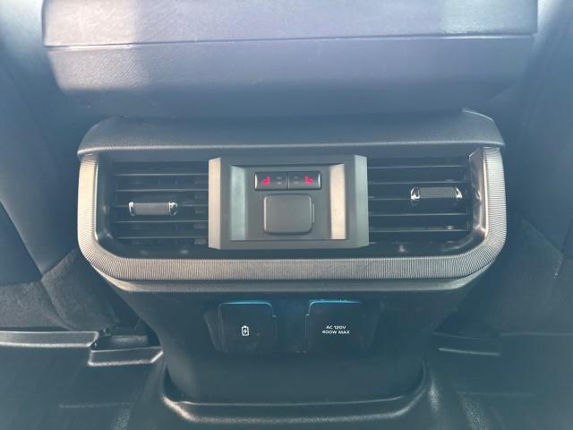 2022 Ford F-150 Platinum photo 8