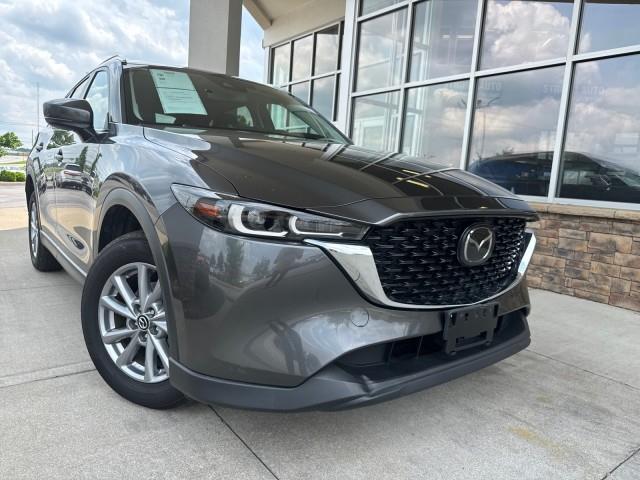 2023 Mazda CX-5 S Preferred package