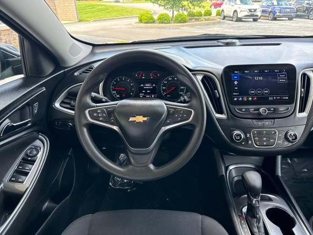 Chevrolet Malibu  2023