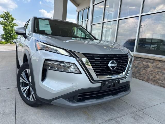 2023 Nissan Rogue SV's photo