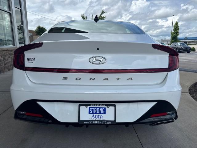 Hyundai Sonata  2022