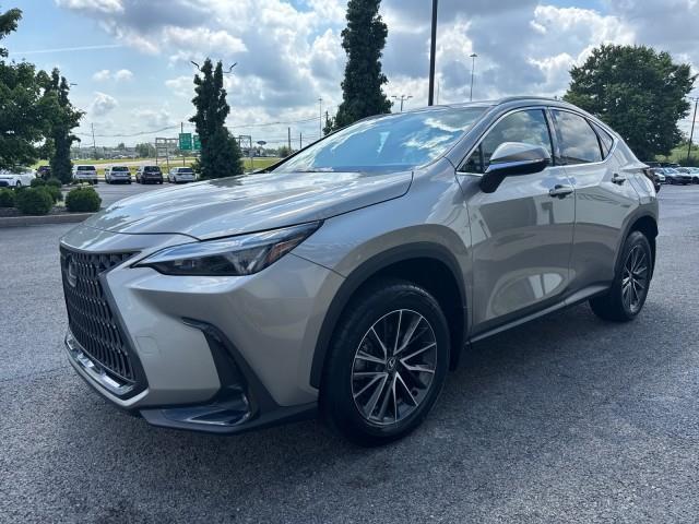 Lexus NX  2024