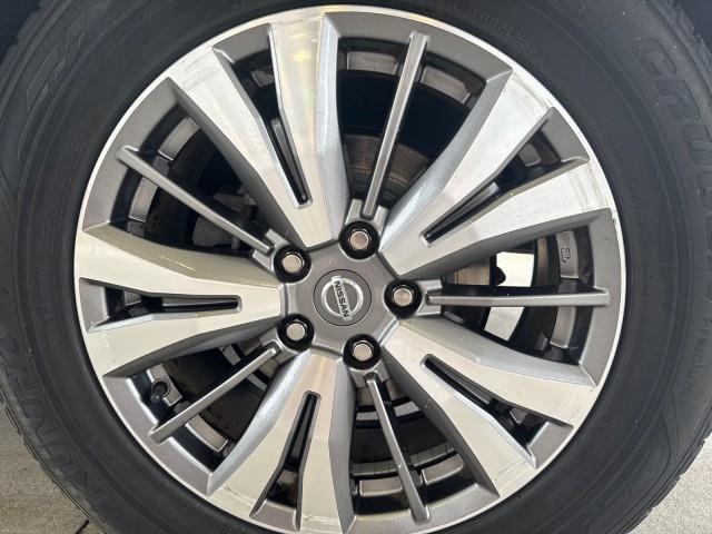 Nissan Pathfinder  2020