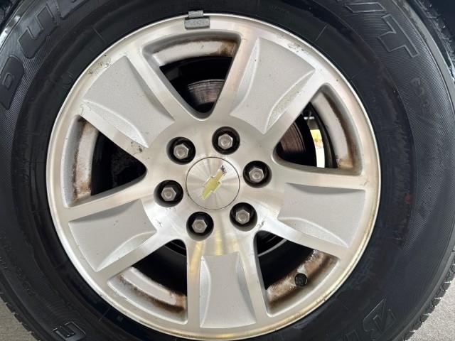 2014 Chevrolet Silverado 1500 LT photo 2